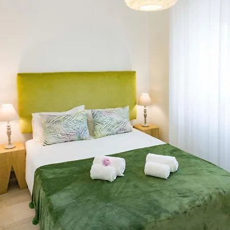 Guest house Lalitana Townhouse 3*
