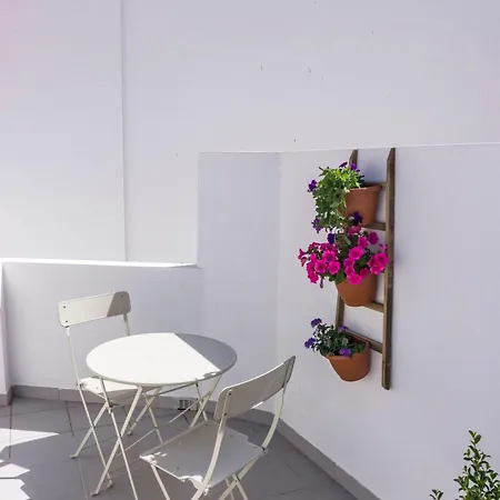 Lalitana Townhouse 拉哥斯