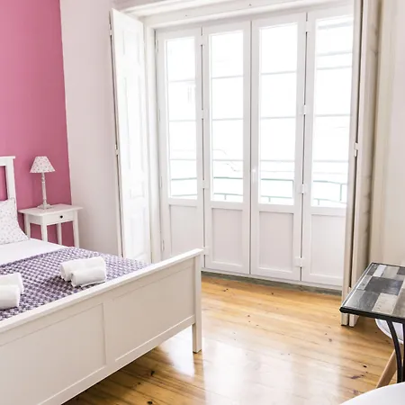 Lalitana Townhouse 3*