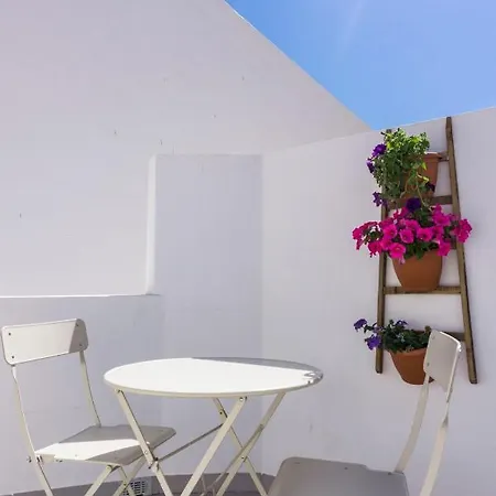 Lalitana Townhouse *