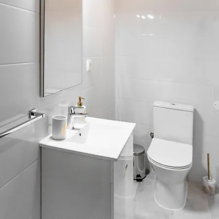 Lalitana Townhouse *